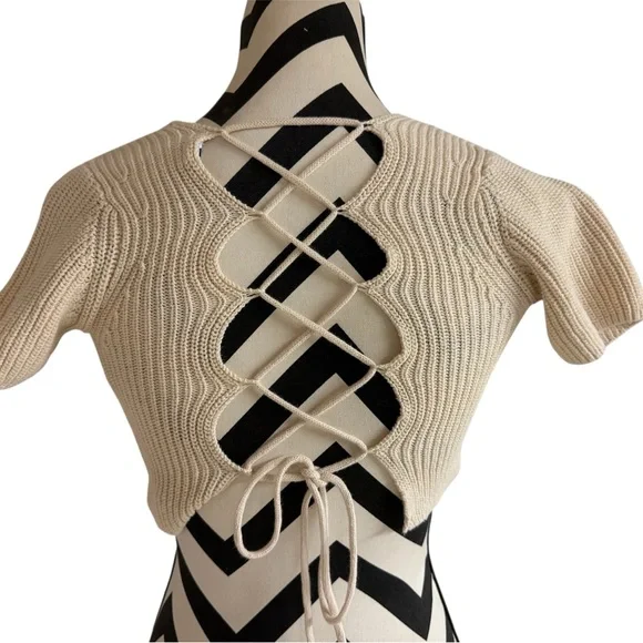 Zara Cream Knit Crop Top - Picture 2 of 9